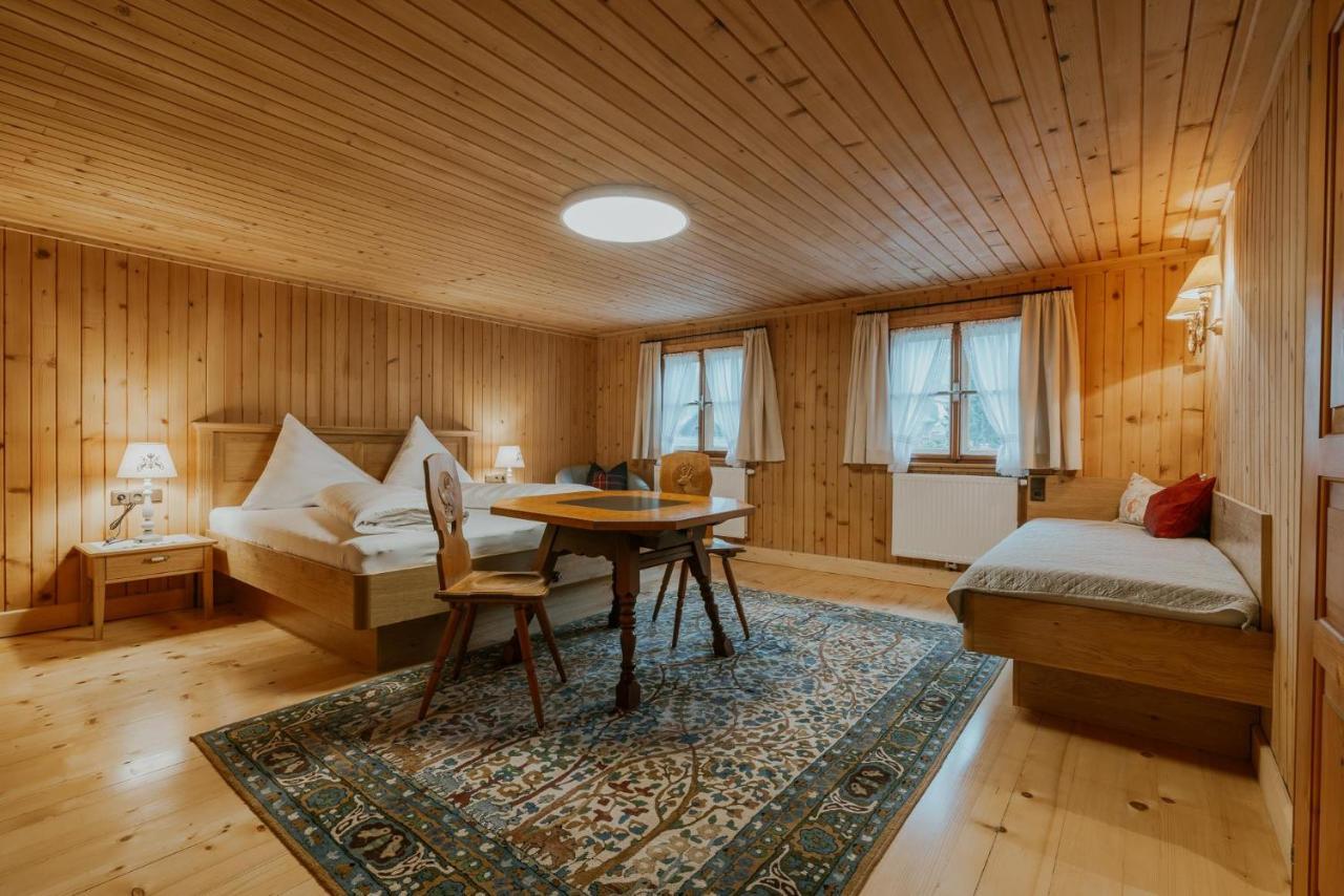 Gaestehaus Ilishof Holiday home Schruns